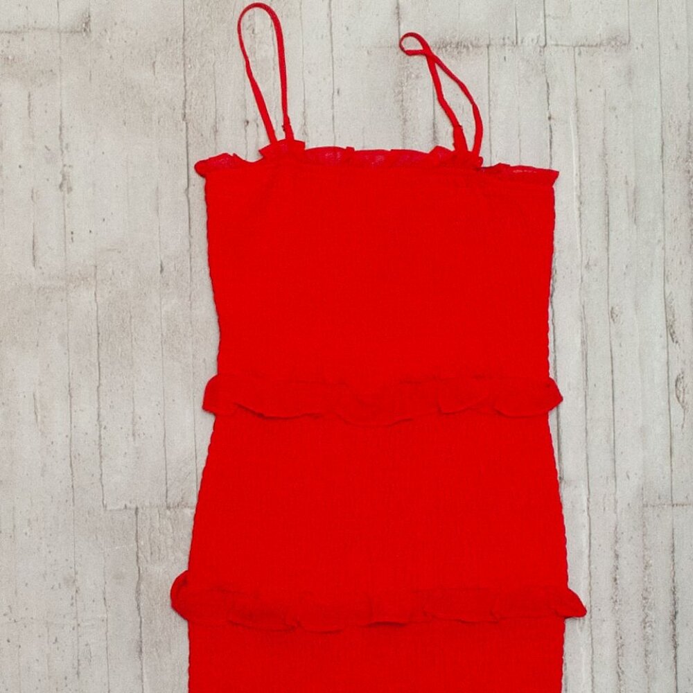 NWT Express Sleeveless Smocked Ruffle Maxi Dress size M - Picture 2 of 9